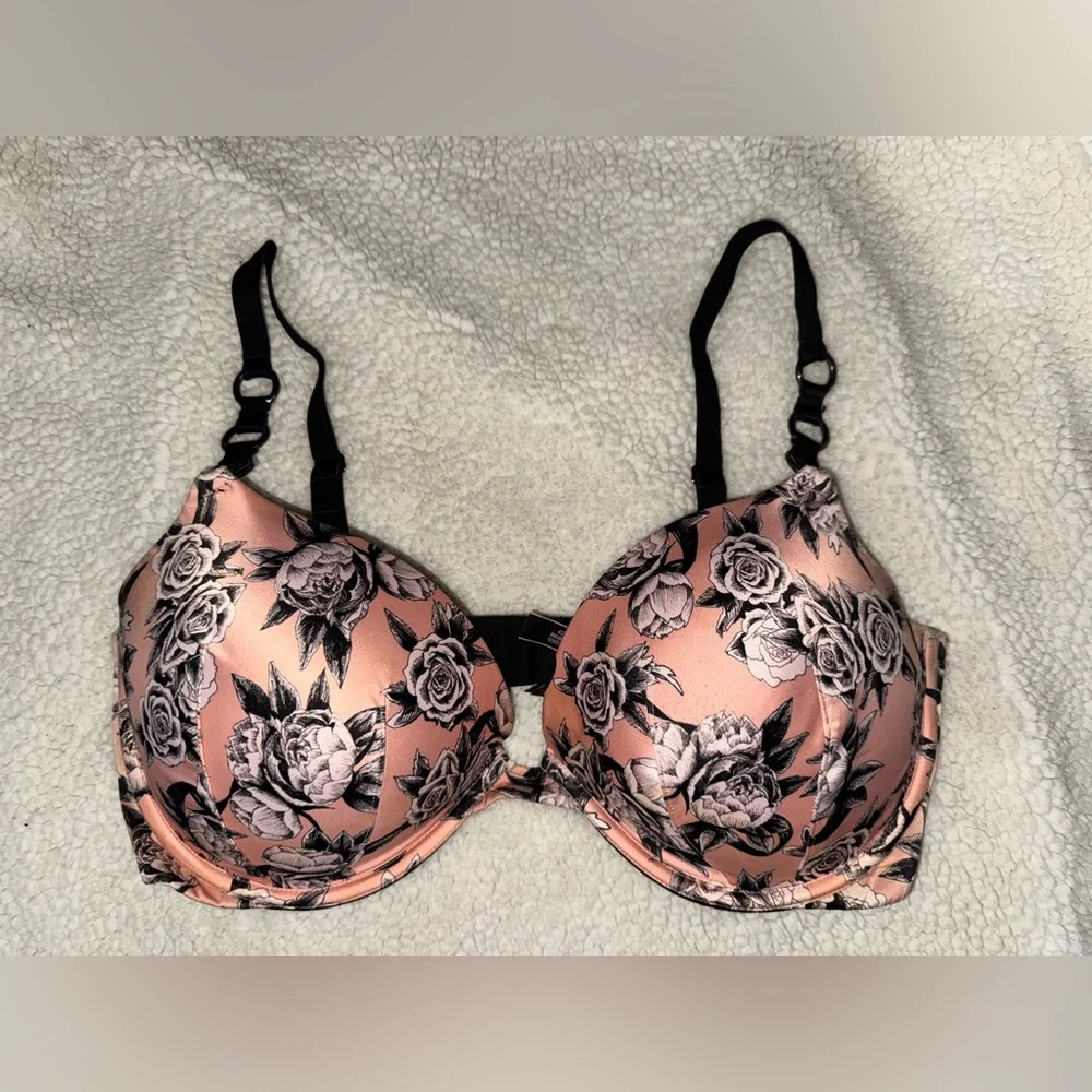 Victoria’s Secret Very Sexy Push-Up Bra – Pink Floral Satin – Size 38DD (E85) - Picture 1 of 3